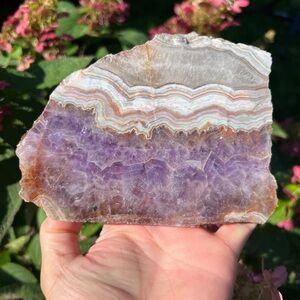 Amethyst lace (2) Agate with stand | crystal